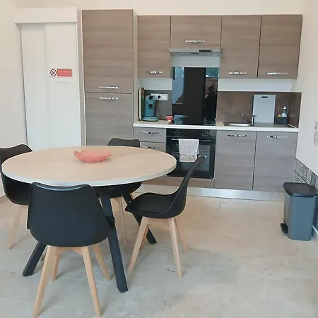 Petite Maison Dans Le Gers 32 * Mouchan